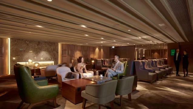 ประสบการณ์ห้องรับรองพลาซ่าพรีเมี่ยมเฟิร์สต์ (Plaza Premium First) ณ สนามบินฮ่องกง
