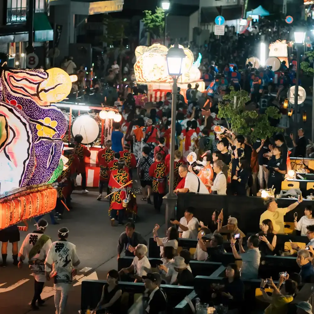 2026青森ねぶた祭プレミアム観覧席（2人席/4人席） | Trip.com