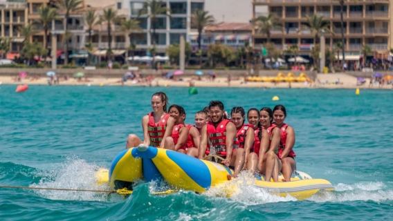 Mahdia: Banana Boat – a fun and safe water activity