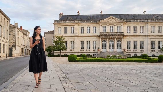 Agen Audio Tour: Echoes of Faith, Fortresses, and Fine Art