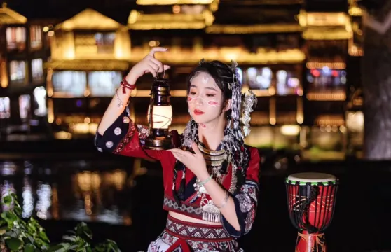 贛州Trip Moments【街拍抓拍航拍約拍跟拍婚拍攝影錄影/多語言翻譯】