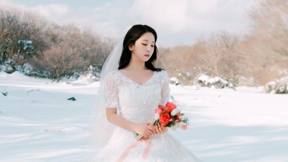 冰島阿克雷裏Trip Moments【包車兼嚮導翻譯兼跟拍/婚紗寫真商業攝影微電影宣傳片/旅行攻略】