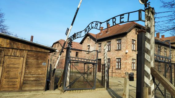 OswiecimTours