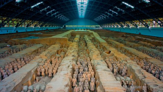 Premium Private Tour: Terracotta Warriors + Huaqing Palace