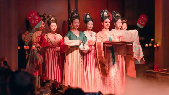 Banchetto al Palazzo di Shanghai: esperienza immersiva di un banchetto al Palazzo della dinastia Han