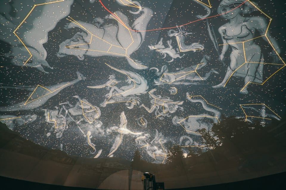 Jasper: esperienza nella cupola interna del Planetario
