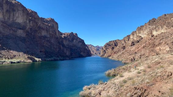 Playa Willow: Excursión de medio día en kayak a la Cueva Esmeralda (3 cuevas)