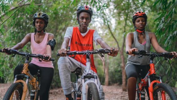 คิกาลี: ทัวร์จักรยานในเมืองพร้อมเยี่ยมชมอนุสรณ์สถานการฆ่าล้างเผ่าพันธุ์