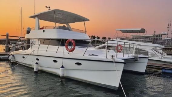 【湛江遊艇包船出海】湛江36尺雙體遊艇包船出海+KTV