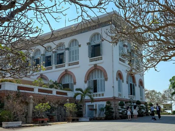 Vung Tau Full Day Tour with Private Car Charter| From Ho Chi Minh, Vietnam