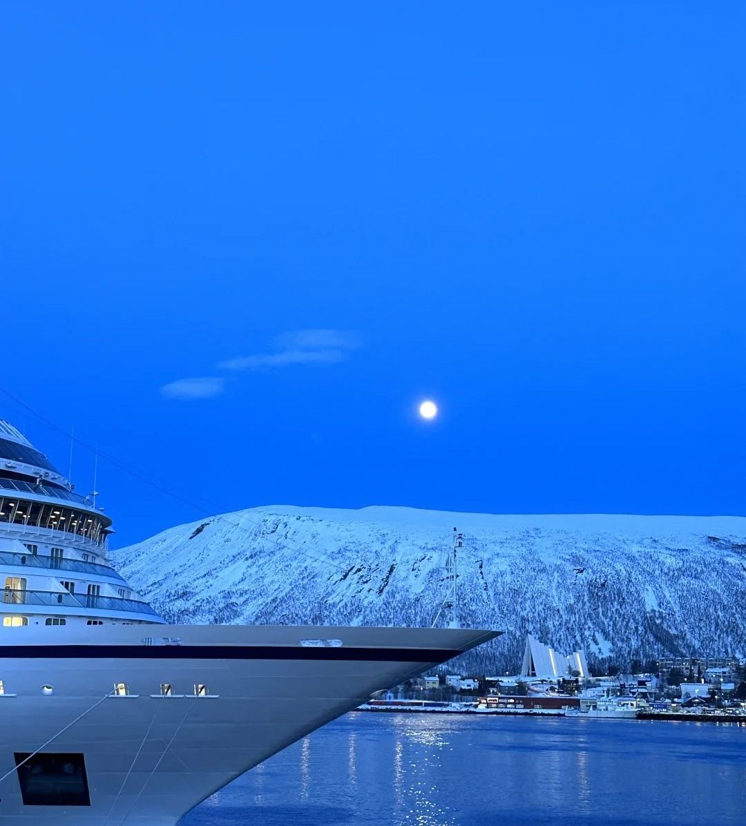 Norway Tromso-Senja - Small group tours available, Northern Lights tours available with transfers - Private charter - Selected