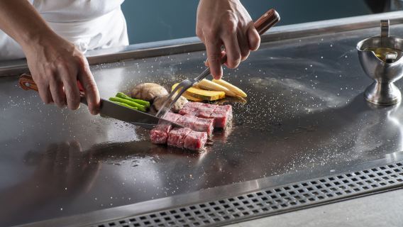 Отель Royal Garden | Four Seasons Chrysanthemum x Trip.com | Вечернее меню | Теппаньяки/специальный комплексный обед/пакет услуг