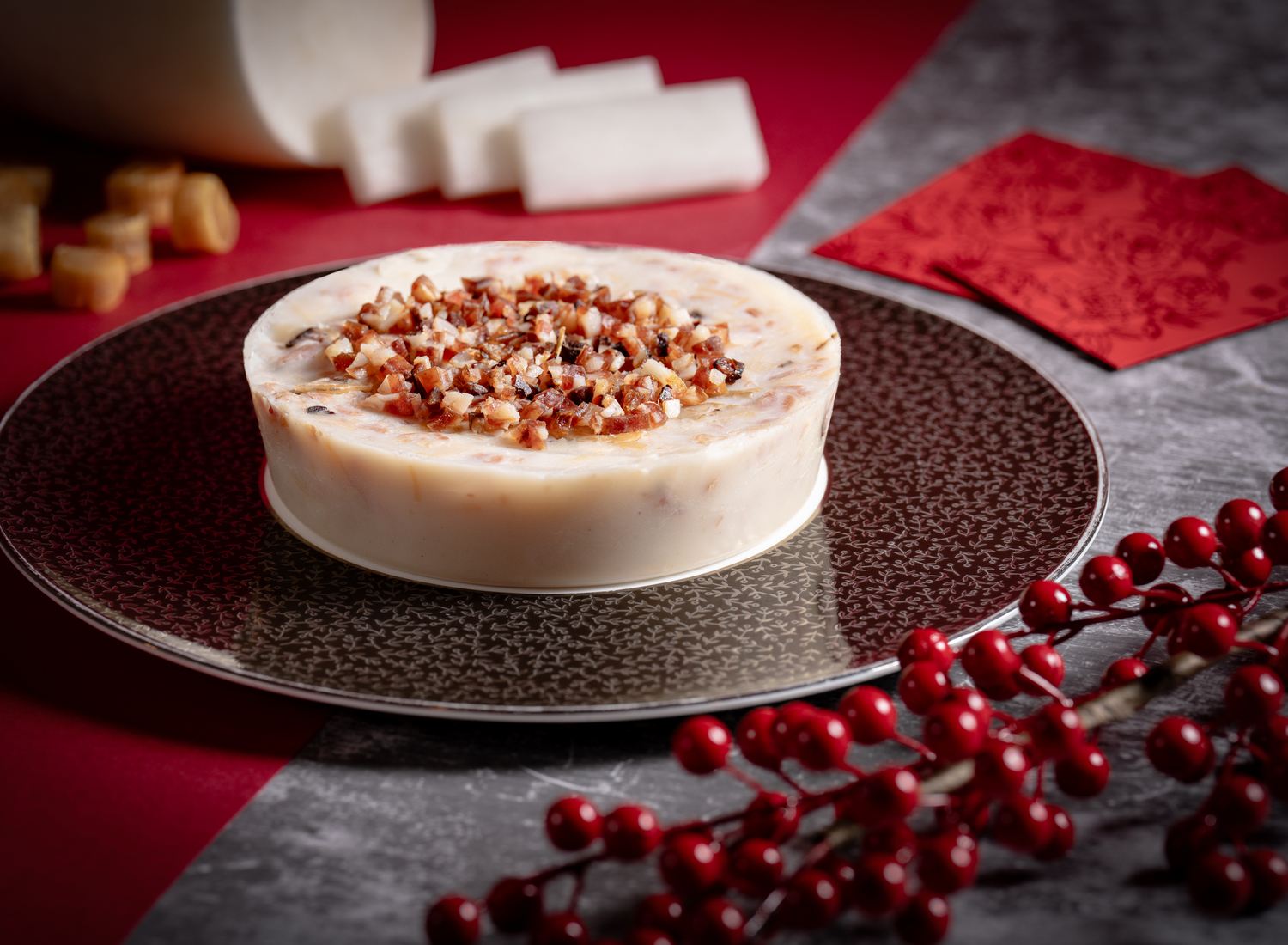 [15% di sconto] InterContinental Grand Stanford Hong Kong|Vista Mare | Torta di riso con perle e crema di tuorlo/Gnocchi di ravanello con gamberetti sakura e scaloppe di conchiglia essiccata/Torta di riso al succo di albicocca con datteri rossi/Torta di riso al latte di cocco e patate viola | Ritiro in loco