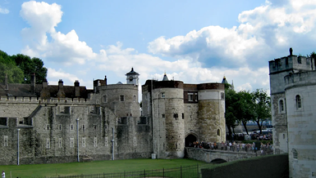 英國愛丁堡洛蒙德湖、斯特靈城堡大教堂【中文專車包車出行】