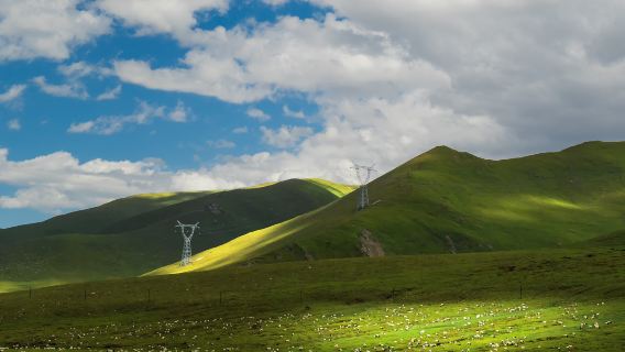 Lawatan Sehari Perkhidmatan Jemputan Yining: Pandu Sendiri ke Kuerdening [Pakej Berkumpulan + Lawatan Peribadi] (5 dan 7 tempat duduk)