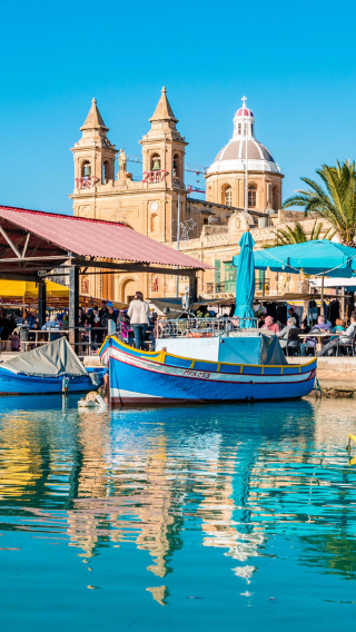 1-day private chartered tour to Marsaxlokk, Blue Grotto, Ħaġar Qim temples and Mnajdra temples