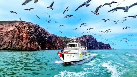 Weihai China tour: Weihai International Bathingbeach + Liugong Island + Torch 8th Street + Blueways - customizable itinerary