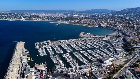 Marseille: Introduction to Scuba Diving and Snorkeling Hike