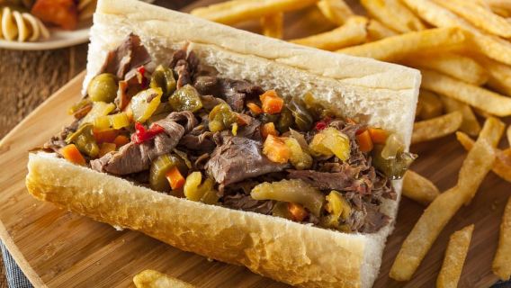 Chicago: Family Food & Chicago Bike Tour of Top Attractions