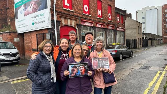 Private Award Winning Belfast Political Taxi Tour 2 Hours