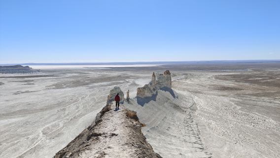 Kasakhstan: Tilpasset tur til Aktau | Hvide klipper + Tiramisu kløft + Bokti bjerg ※Justerbar