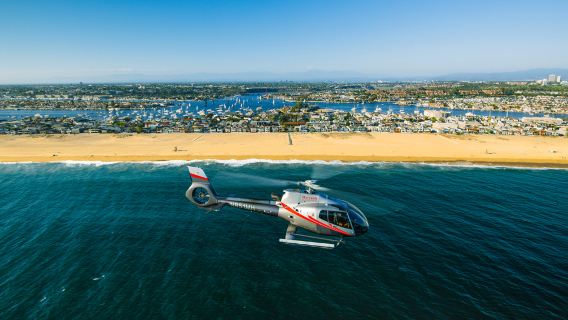 Tur Helikopter Pantai California