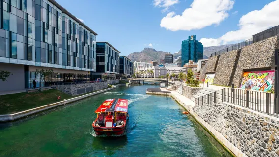 Cape Town: V&A Waterfront Canal Cruise