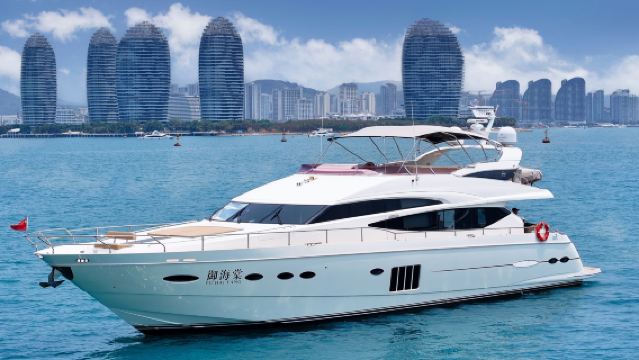 三亞高端遊艇出海【高端遊艇】高端進口大型英國公主全新豪華遊艇，超大空間，團建聚會，商務接待，