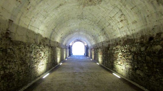 Lucca: tour a piedi delle mura rinascimentali