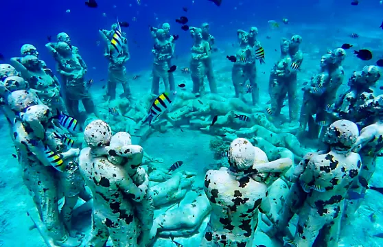 印尼龍目島吉利艾爾島+吉利米諾島+特拉旺岸島+龍目島體驗潛水浮潛4小時【包船 吉利三島+導遊+午餐】