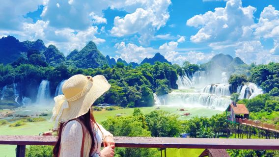 Nanning + Detian Transnational Waterfall + Mingshi Rural Bamboo Rafting 1-day Tour (Private Tour/Bus Tour Options Available)