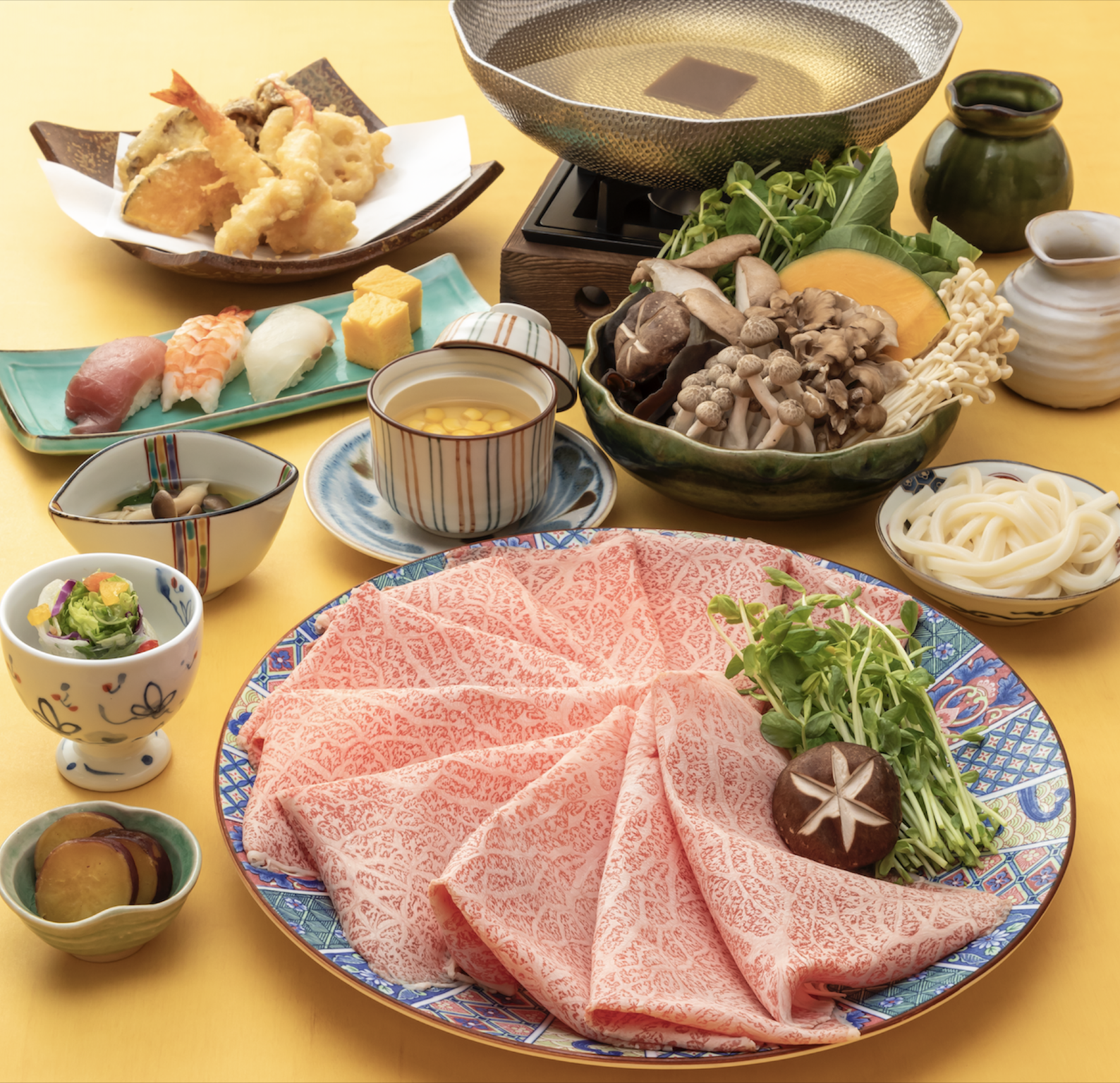 [Giappone, Osaka] Pacchetto all-you-can-eat Sukiyaki e Shabu-shabu al Grande Ranch - Sede di Osaka Sennichimae/Sede di Takatsu - Prenotazione amichevole per famiglie con ottimo rapporto qualità-prezzo