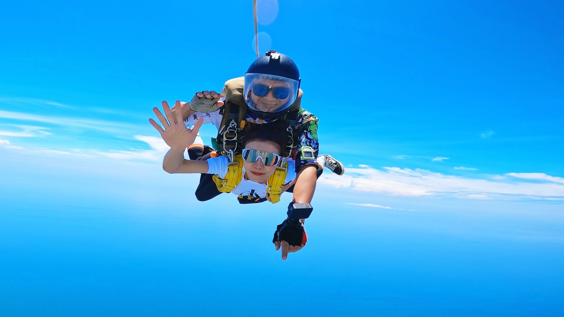 四川青城山高空跳傘重慶成都崇州跳傘【超長自由落體+高空體驗+教練1V1帶跳+美美出片+影片剪輯】