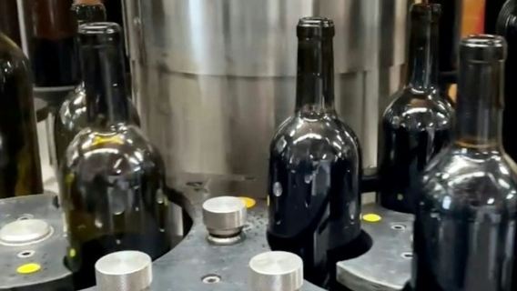 Reif Estate Winery: Walking Tour and Tasting