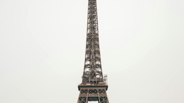 法國巴黎聖心大教堂+羅浮宮+埃菲爾鐵塔+凱旋門+香街一日遊