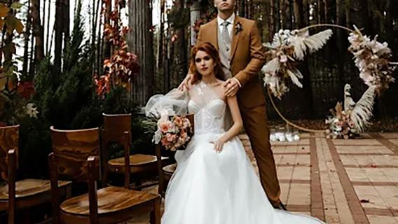 ทริปถ่ายรูปที่มอสโก ประเทศรัสเซีย[ช่างภาพสำหรับถ่ายภาพท่องเที่ยว แพ็กเกจถ่ายพรีเวดดิ้ง และถ่ายภาพบุคคลในมอสโกและเซนต์ปีเตอร์สเบิร์ก รัสเซีย]