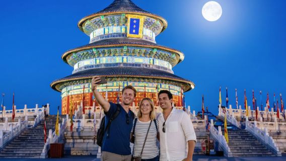 Classic Beijing Day Tour: History Hutongs & Local Flavors