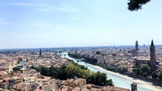 Rom pergi-balik | Bandar Pompeii + Lawatan sehari sewaan peribadi Pantai Amalfi