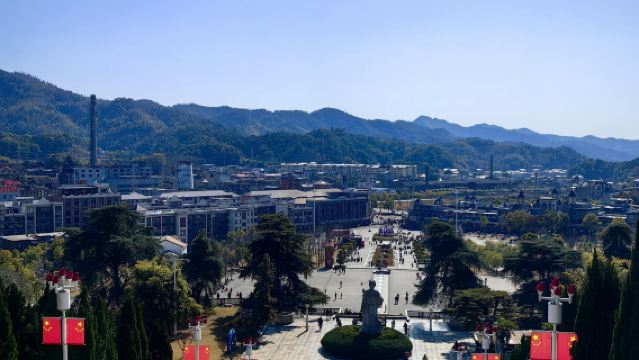 Lawatan sehari ke Dataran Pemberontakan Musim Luruh Pingxiang Jiangxi + Muzium Kain Leher Merah Anyuan dengan perkhidmatan dwibahasa Cina-Inggeris