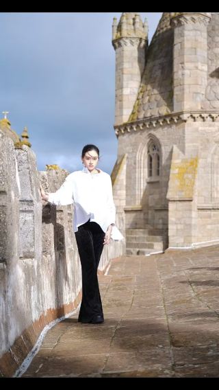 Round-trip private charter 1-day tour from Lisbon to Evora with customizable itinerary