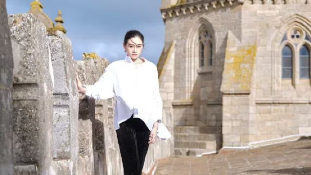 Round-trip private charter 1-day tour from Lisbon to Evora with customizable itinerary