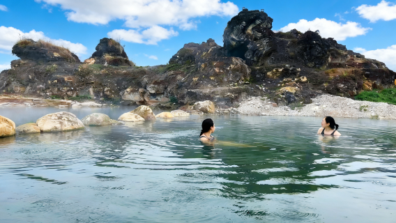 野豬箐橋+石牆野溫泉+新莊宣紙手作+硝塘壩+暮山居餵猴一日遊