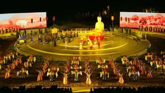 《鼎盛王朝 康熙大典》實景演出一日遊