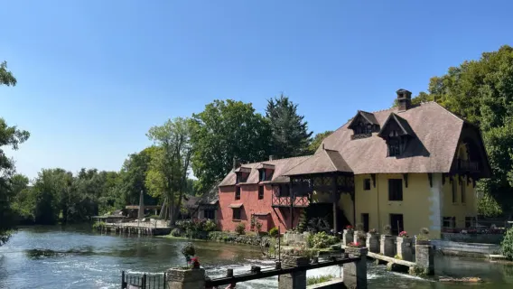 Partida de Paris: Passeio de um dia ao Jardim de Monet + Palácio de Versalhes [Inclui almoço + transporte de ida e volta]