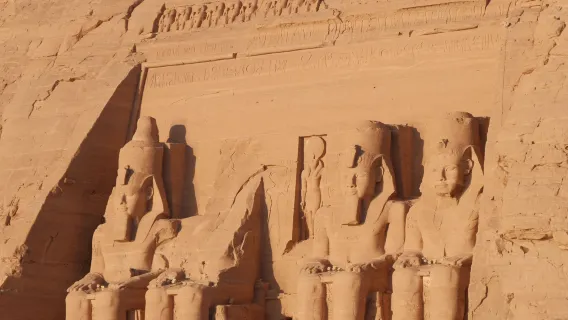 Excursión de un día al Templo de Ramsés II desde Asuán con traslados