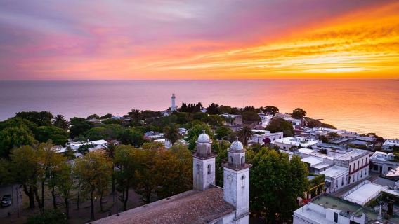 From Buenos Aires: Ferry Day Trip to Colonia del Sacramento