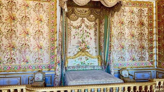 VersaillesTours