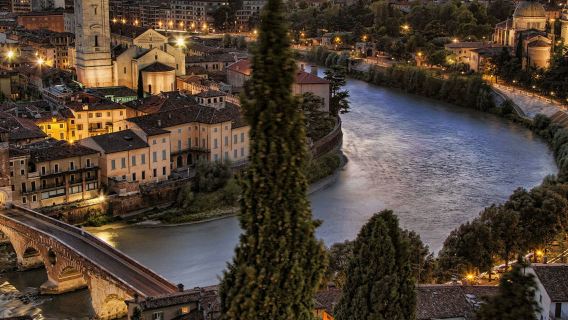 Verona y el lago de Garda: excursión de un día desde Milán