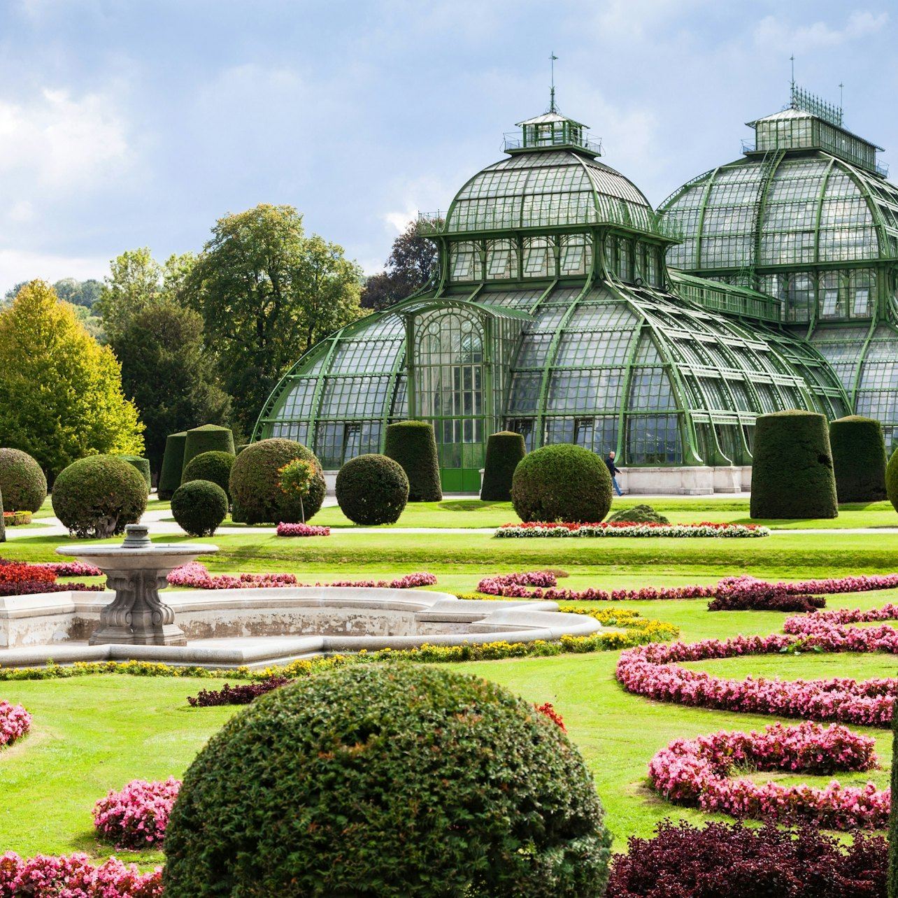 Schönbrunn Palace & Gardens: Guided Tour with Skip-The-Line Entry