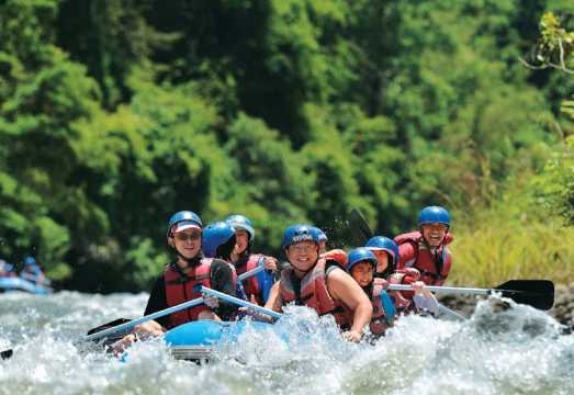 Kiulu River Rafting with Lunch [Level 1-2]